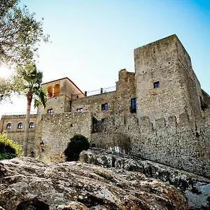 3* Hotell Tugasa Castillo De Castellar