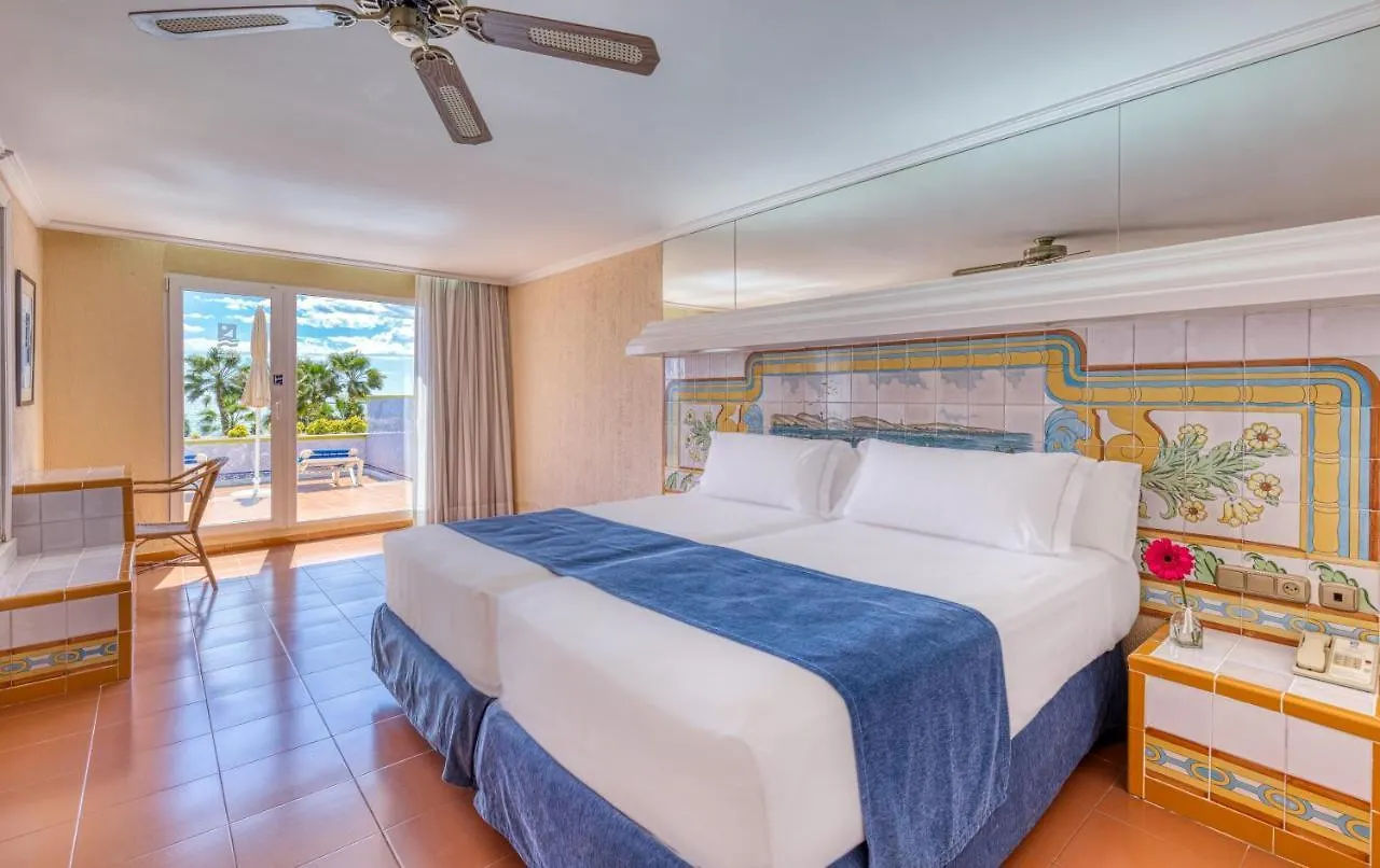 Playavera Hotel
